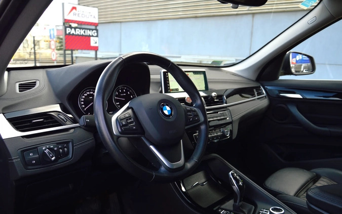 BMW X1 cena 119900 przebieg: 57000, rok produkcji 2019 z Zdzieszowice małe 497